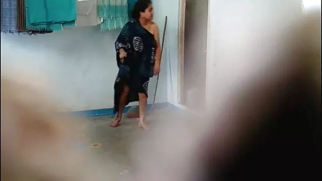 रॉसी उसे बिल्ली चौड़ा खींचता फुल सेक्सी हिंदी फिल्म है