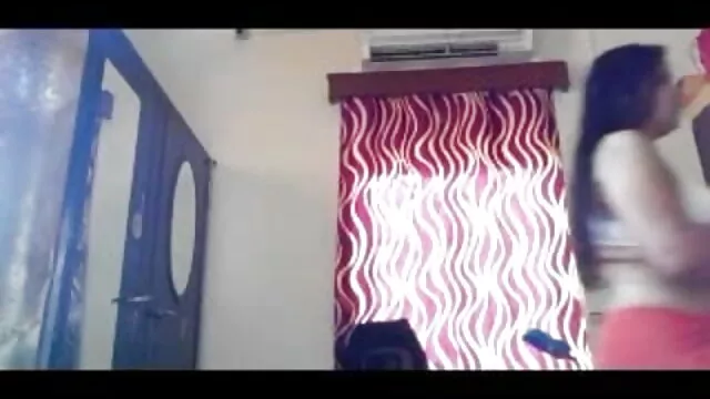 प्रिसिला एन एल बार फुल मूवी सेक्सी पिक्चर