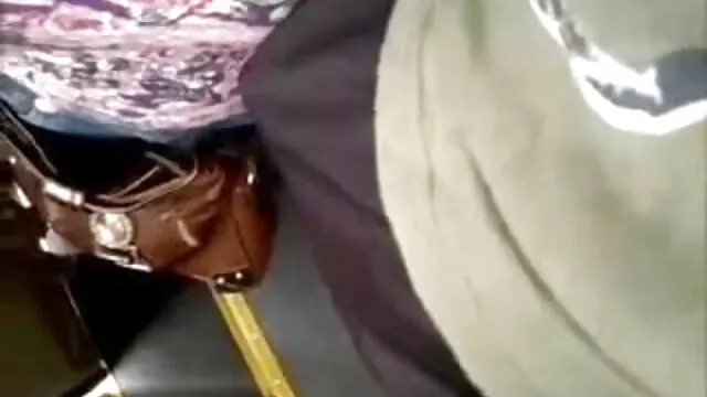 हॉट सेक्सी हिंदी फुल वीडियो इंडियन शर्मीली लड़की चमकती स्तन
