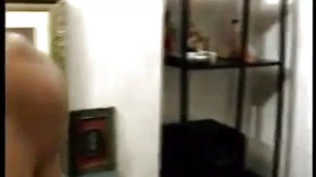 मेरी गांद हिंदी में फुल सेक्सी कुतिया