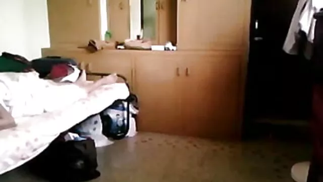लिनजी ने सेक्सी फिल्म हिंदी फुल एचडी आकर्षित किया