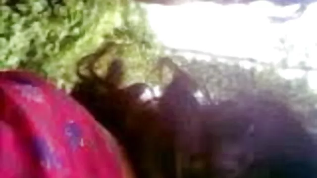 एम्स्टर्डम सेक्सी पिक्चर मूवी फुल एचडी चूसने मुर्गा में गोरा वेश्या