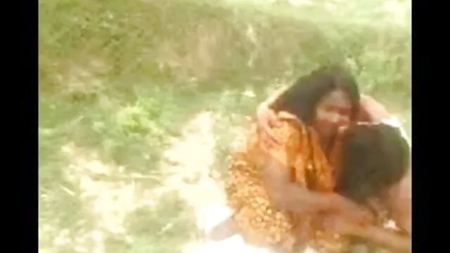 गंदा बीएफ सेक्सी वीडियो में फुल एचडी बालों वाली डिल्डो