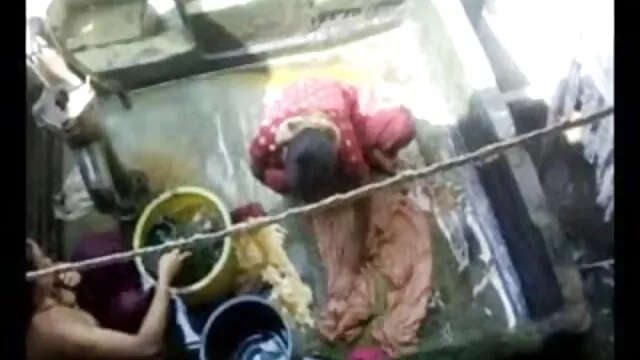 गर्म शौकिया अश्लील 4 में फूहड़ शौकिया गोरा सेक्सी फिल्म फुल एचडी में से Handjob