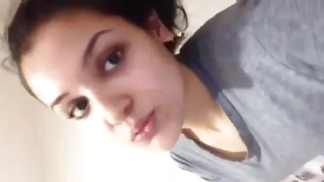 सुपर गर्म गृहिणी Moe पीछे हिंदी सेक्सी फुल गड़बड़ होने के लिए तैयार है