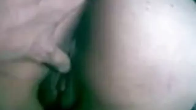 बड़े स्तन मिल्फ फैल बिल्ली का उपयोग करता सेक्सी हिंदी फुल है ग्लास खिलौना और खिंचाव