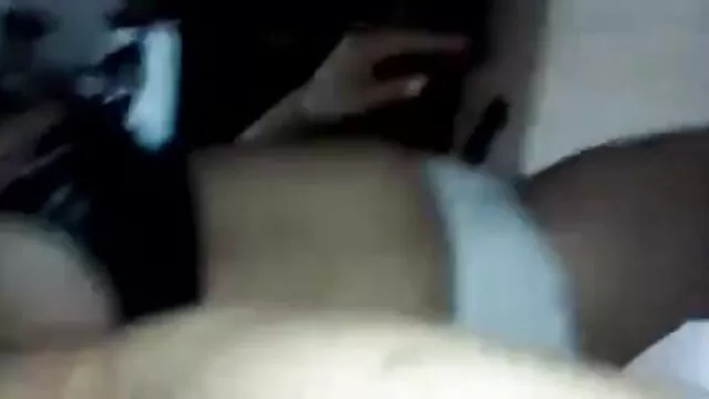 रेडहेड चिक अपने प्रेमी हिंदी सेक्सी फुल मूवी के लिए लैपडांस करती है